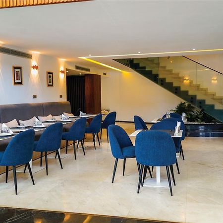 Az Hotel Des Arts ラバト エクステリア 写真