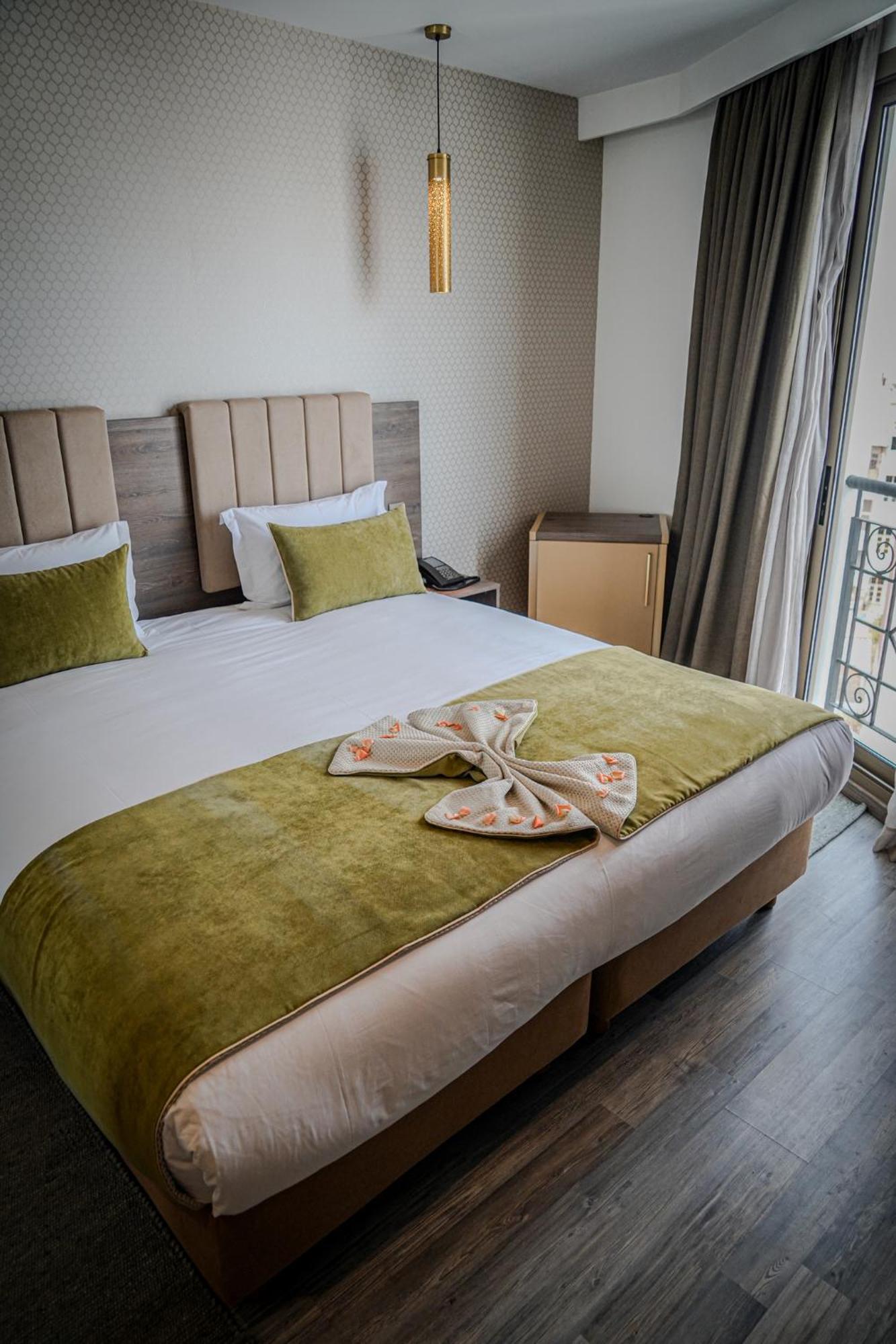 Az Hotel Des Arts ラバト エクステリア 写真