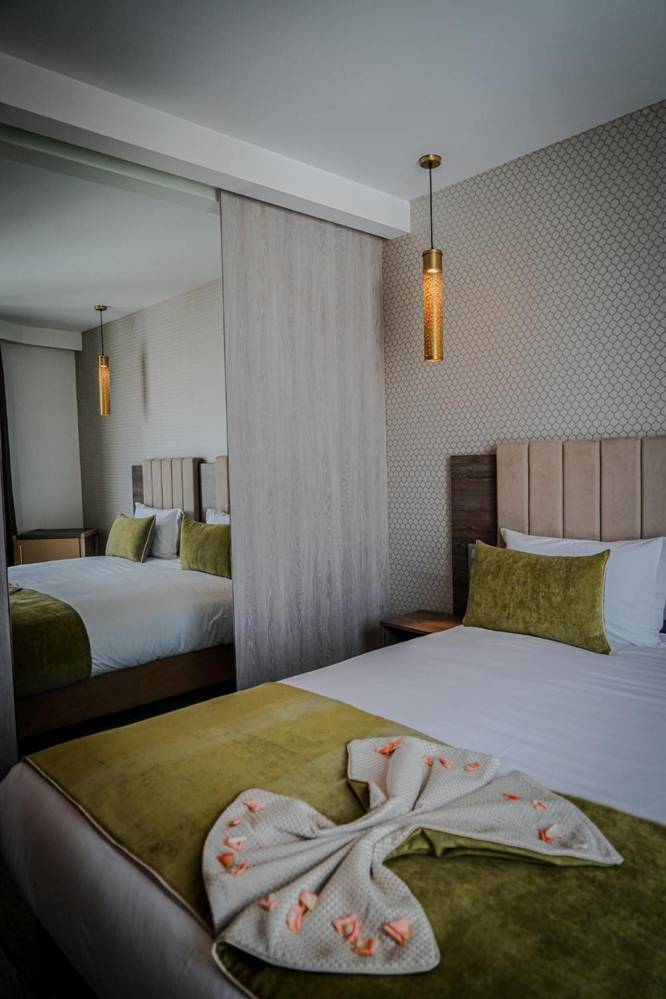 Az Hotel Des Arts ラバト エクステリア 写真